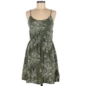 Old Navy Army Green Floral Mid Dress, Size XL, Lightly Used, 100% Cotton